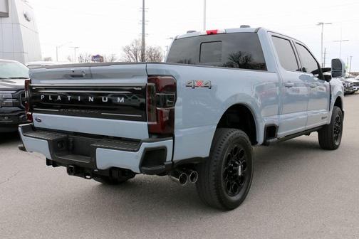 2025 Ford F-250 Platinum