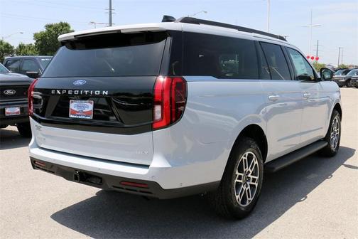 2025 Ford Expedition Max Active 4x4