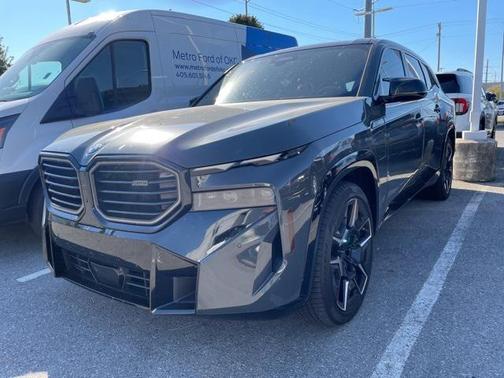 2023 BMW XM Base