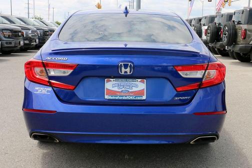 Still Night Pearl 2019 Honda Accord Sport