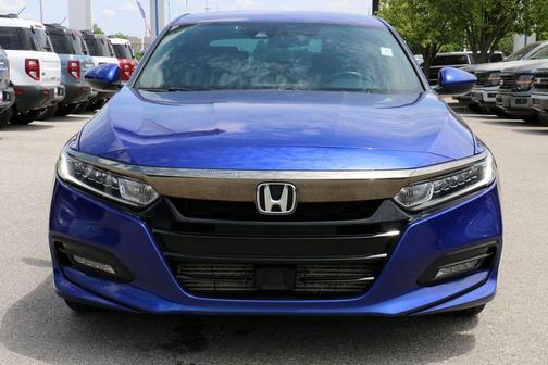 Still Night Pearl 2019 Honda Accord Sport