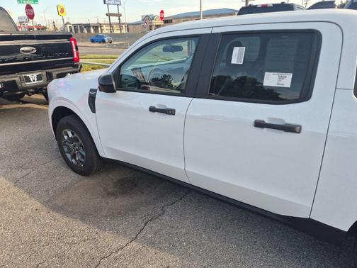 Oxford White 2026 Ford Maverick XLT