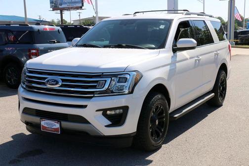 White Platinum Metallic Tri-Coat 2019 Ford Expedition XLT