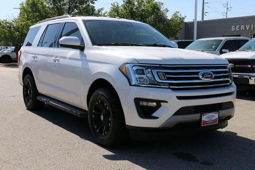 White Platinum Metallic Tri-Coat 2019 Ford Expedition XLT
