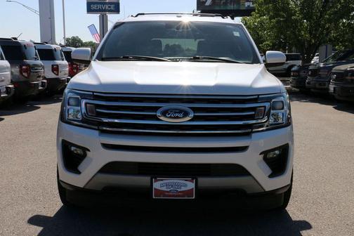 White Platinum Metallic Tri-Coat 2019 Ford Expedition XLT