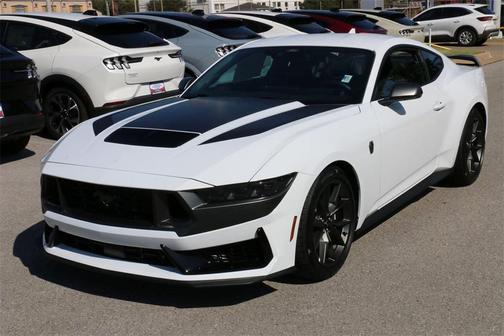 2025 Ford Mustang Dark Horse Fastback