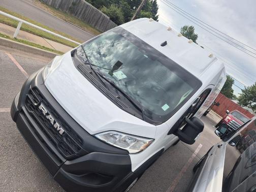 Bright White Clearcoat 2024 RAM ProMaster 2500 Tradesman