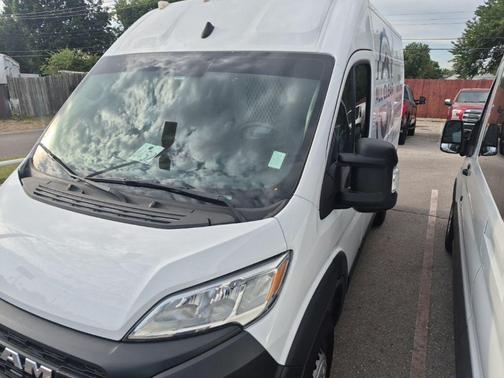 Bright White Clearcoat 2024 RAM ProMaster 2500 Tradesman