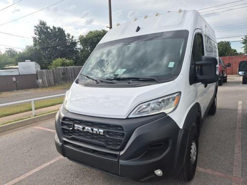 Bright White Clearcoat 2024 RAM ProMaster 2500 Tradesman