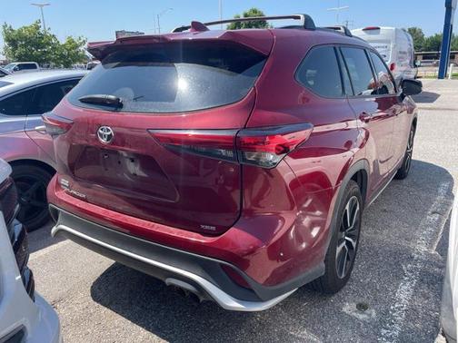 2021 Toyota Highlander XSE