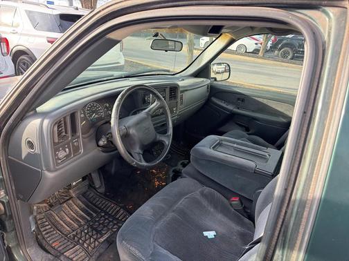 2001 Chevrolet Silverado 1500 LS