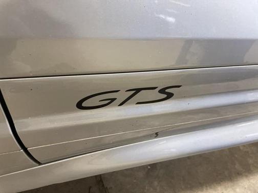 2016 Porsche Cayenne GTS