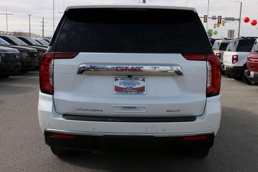 2024 GMC Yukon SLT