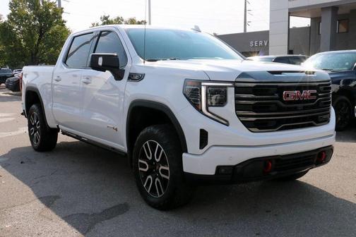 2023 GMC Sierra 1500 AT4