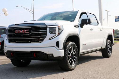 2023 GMC Sierra 1500 AT4