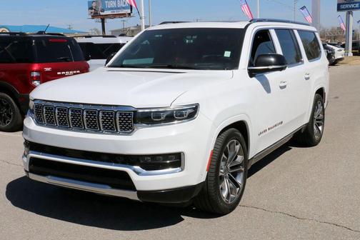 2023 Jeep Grand Wagoneer L Series III 4x4