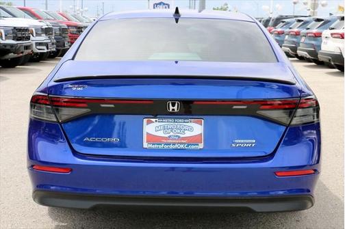 2023 Honda Accord Hybrid Base
