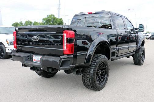 Agate Black Metallic 2026 Ford F-250 Lariat