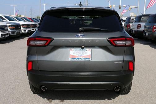 Gray Metallic 2025 Ford Escape ST-Line Select