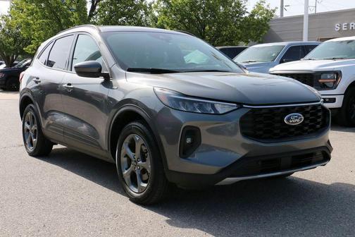 Gray Metallic 2025 Ford Escape ST-Line Select