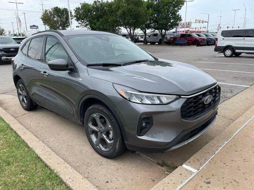 Gray Metallic 2025 Ford Escape ST-Line Select