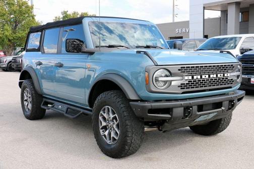 2022 Ford Bronco Badlands