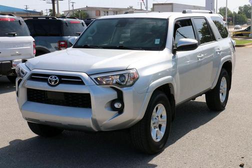 Classic Silver Metallic 2024 Toyota 4Runner SR5