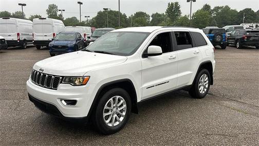 2022 Jeep Grand Cherokee Laredo