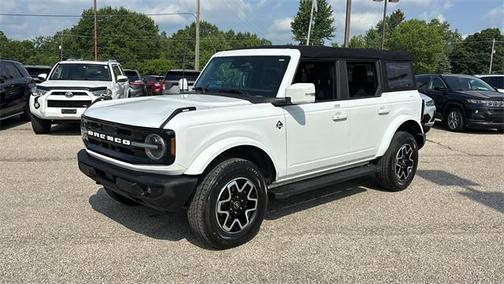 2022 Ford Bronco Outer Banks