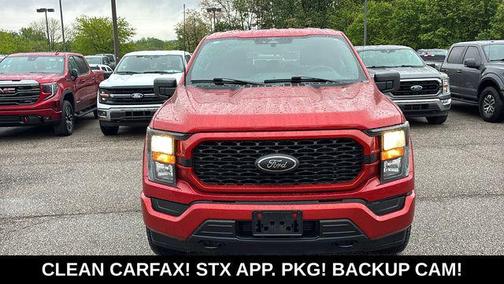 Hot Pepper Red Metallic Tinted Clearcoat 2023 Ford F-150 XL