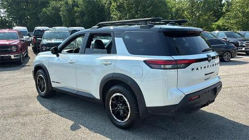 2024 Nissan Pathfinder Rock Creek 4WD