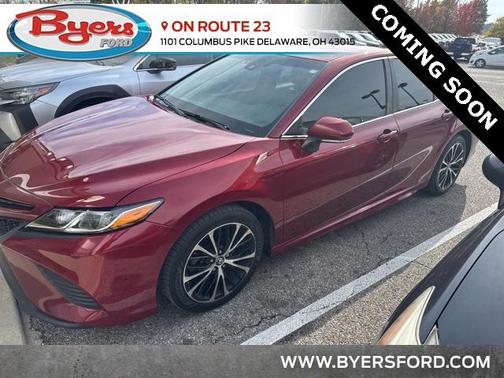2018 Toyota Camry SE