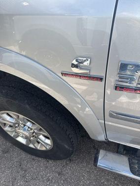 Bright Silver Metallic Clearcoat 2016 RAM 3500 Laramie