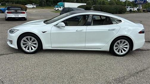 2018 Tesla Model S 75D