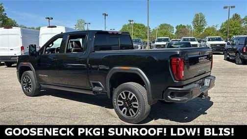 2021 GMC Sierra 2500 AT4