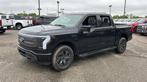 2025 Ford F-150 Lightning LARIAT