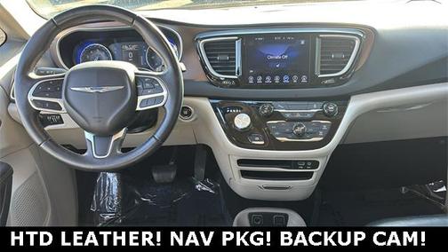2017 Chrysler Pacifica Touring-L