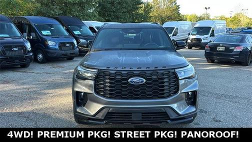 2025 Ford Explorer ST-Line