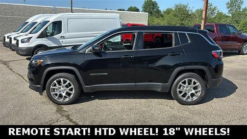 2022 Jeep Compass Latitude Lux