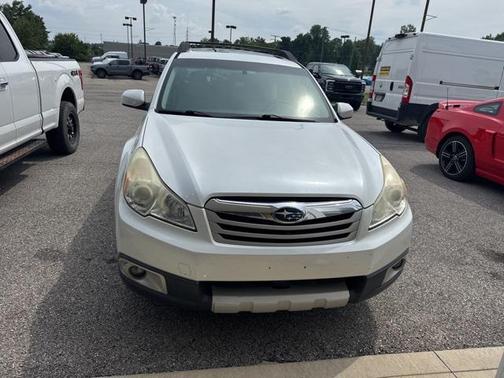2011 Subaru Outback 3.6 R Limited