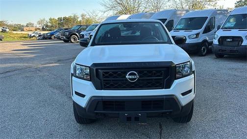 2022 Nissan Frontier S