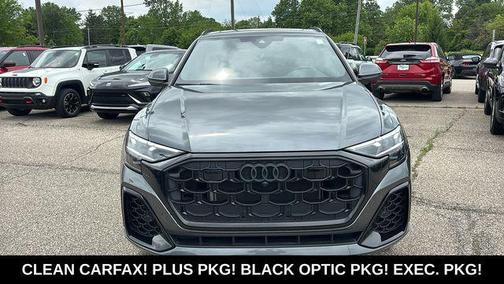Daytona Gray Pearl Effect 2024 Audi Q8 55 Premium Plus