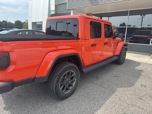 2020 Jeep Gladiator Overland