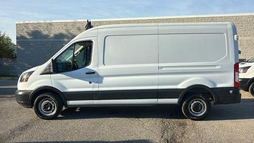 Oxford White 2017 Ford Transit-250 Base
