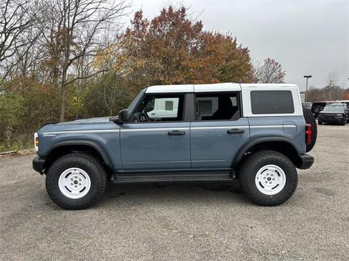 2025 Ford Bronco Heritage Edition
