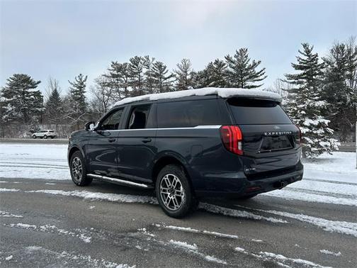 2025 Ford Expedition Max Active 4x4