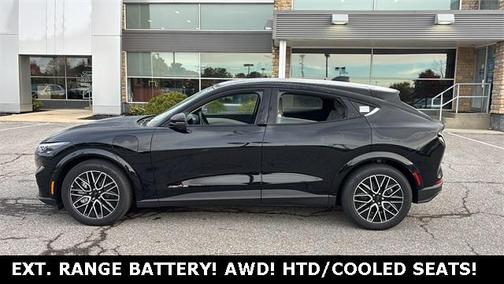 2025 Ford Mustang Mach-E Premium