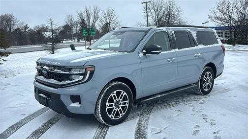 2025 Ford Expedition Max Active 4x4
