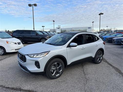 2026 Ford Escape ST-Line Select