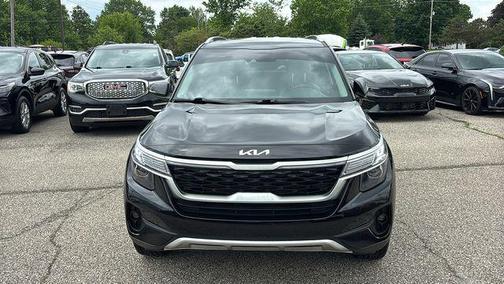 Cherry Black 2023 Kia Seltos S